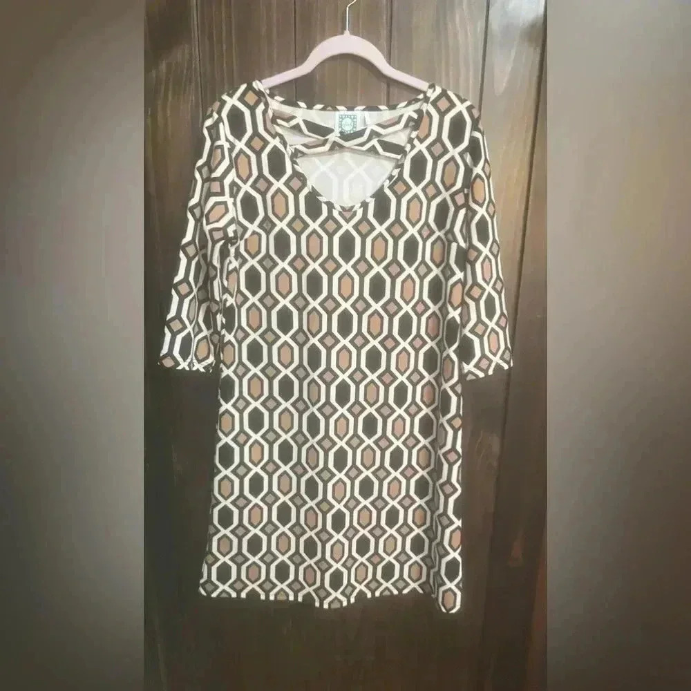 Vfish L Aline Jersey Knit Dress-Geometric Pattern. Size: Large - Picture 4 of 8